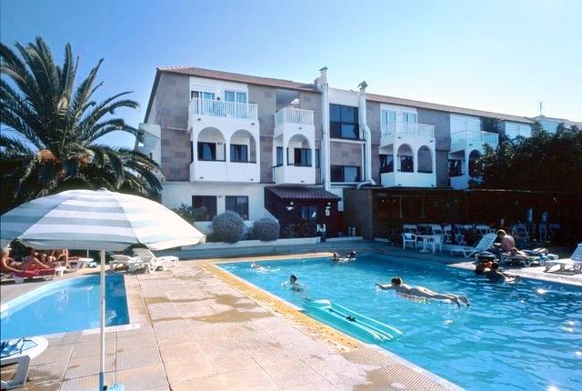 Hotel de apartamente Kassandra 3*