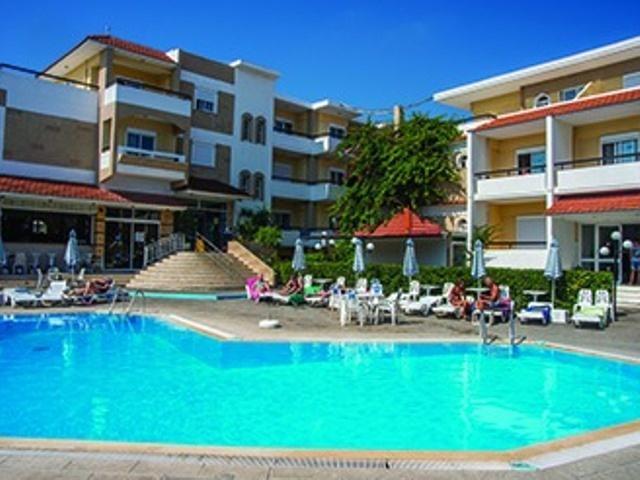 Kassandra Aparthotel 3*