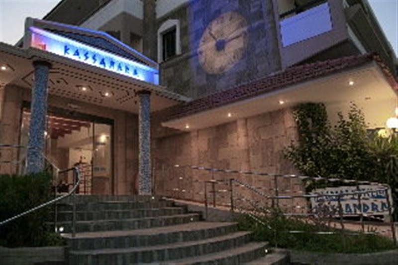 Kassandra Aparthotel 3*